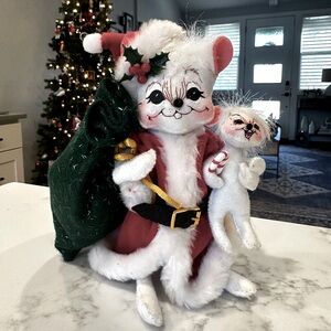 Annalee Mouse in Santa Suit 2004